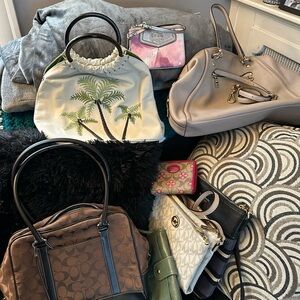 KIMS BUNDLE!! Assorted handbags for build a box as seen in live